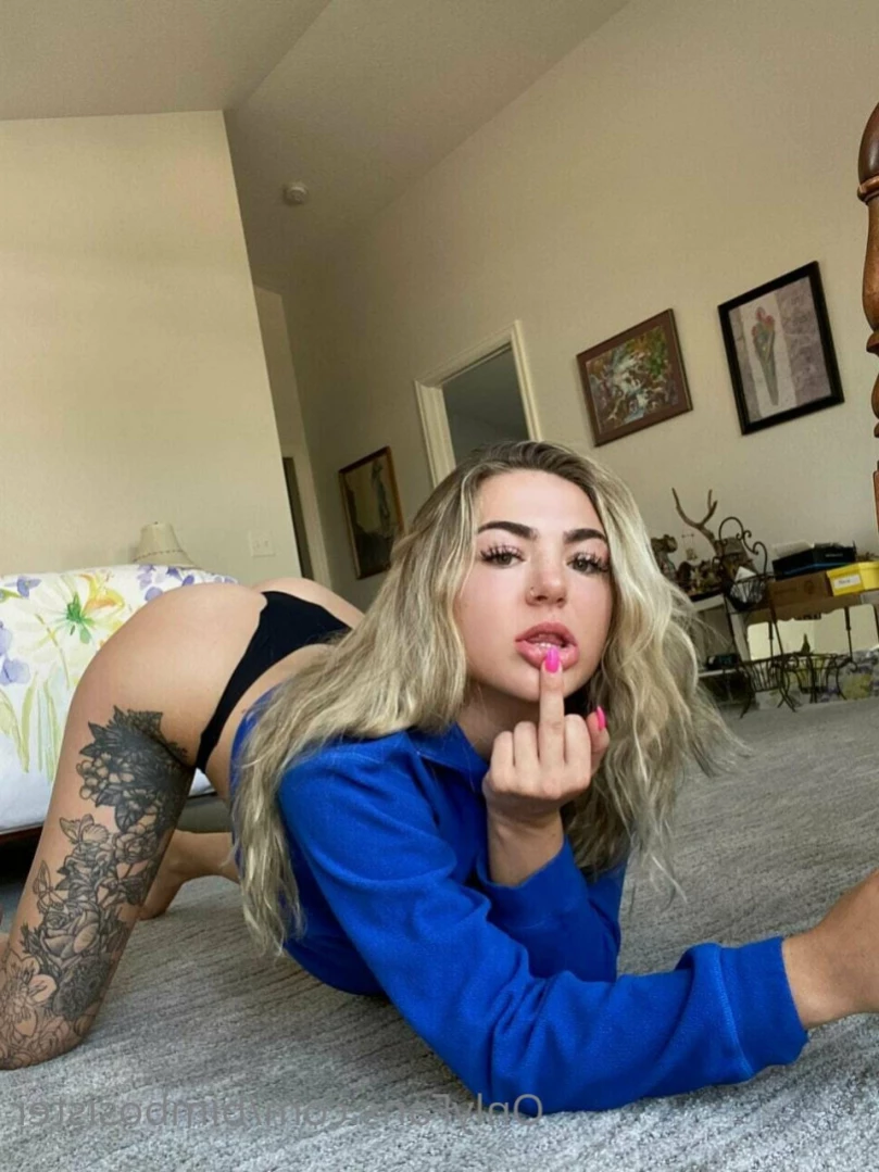 𝐁𝐈𝐌𝐁𝐎 𝐒𝐈𝐒𝐓𝐄𝐑 👧🏼 [ bimbosister ] Onlyfans leaked photo 15337474 on Hotleaks.tv