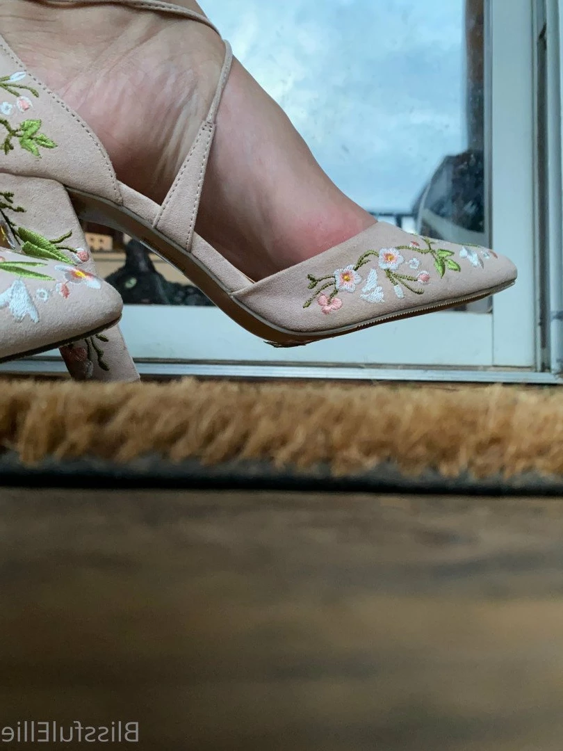 Ellie Burns 💕 [ blissfulellie ] Onlyfans leaked photo 2249078 on Hotleaks.tv