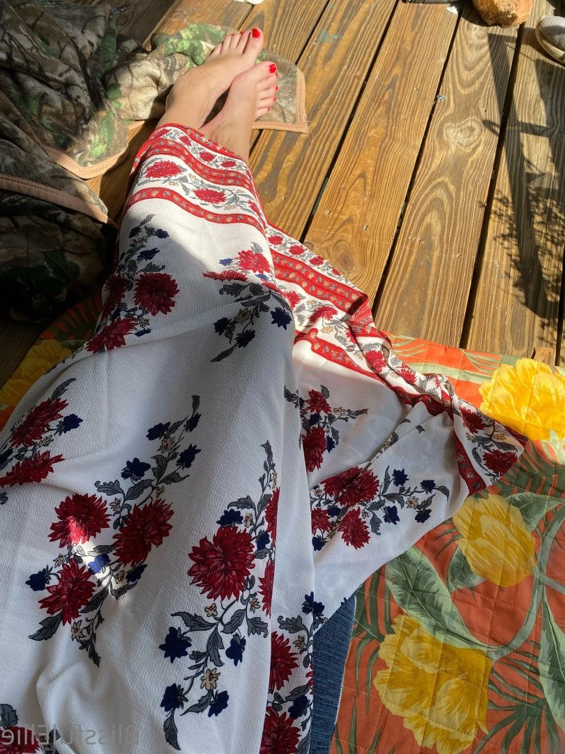 Ellie Burns 💕 [ blissfulellie ] Onlyfans leaked photo 3613452 on Hotleaks.tv