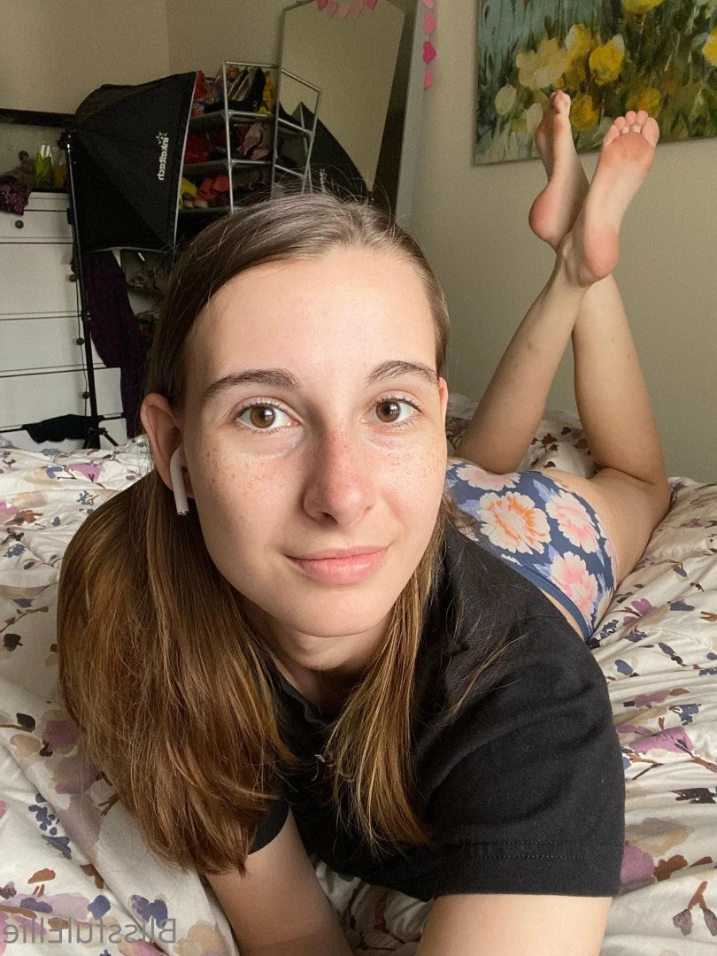Ellie Burns 💕 [ blissfulellie ] Onlyfans leaked photo 3639044 on Hotleaks.tv