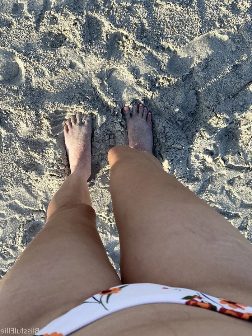 Ellie Burns 💕 [ blissfulellie ] Onlyfans leaked photo 3644934 on Hotleaks.tv
