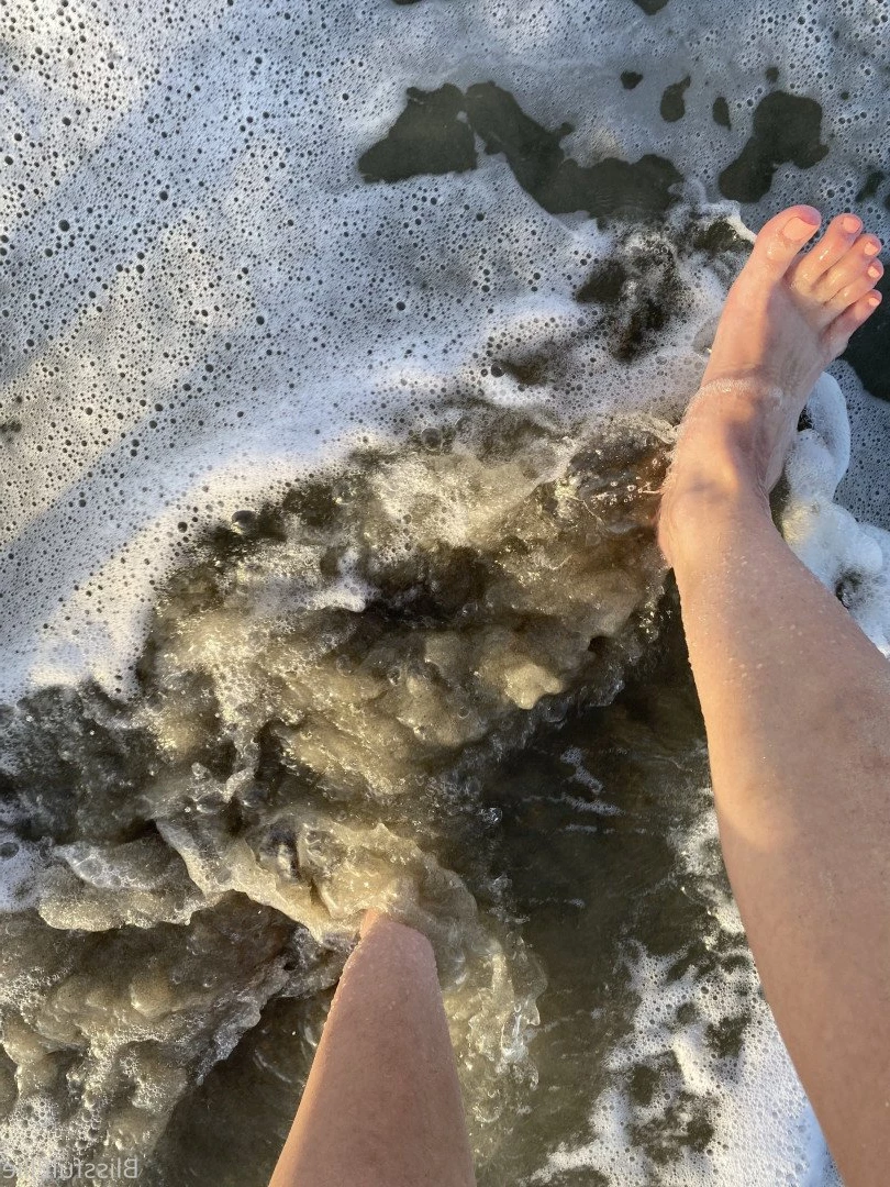 Ellie Burns 💕 [ blissfulellie ] Onlyfans leaked photo 3654097 on Hotleaks.tv