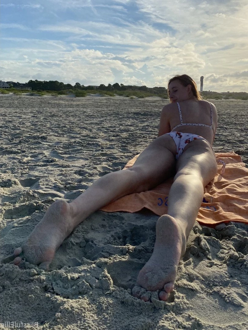 Ellie Burns 💕 [ blissfulellie ] Onlyfans leaked photo 3668924 on Hotleaks.tv