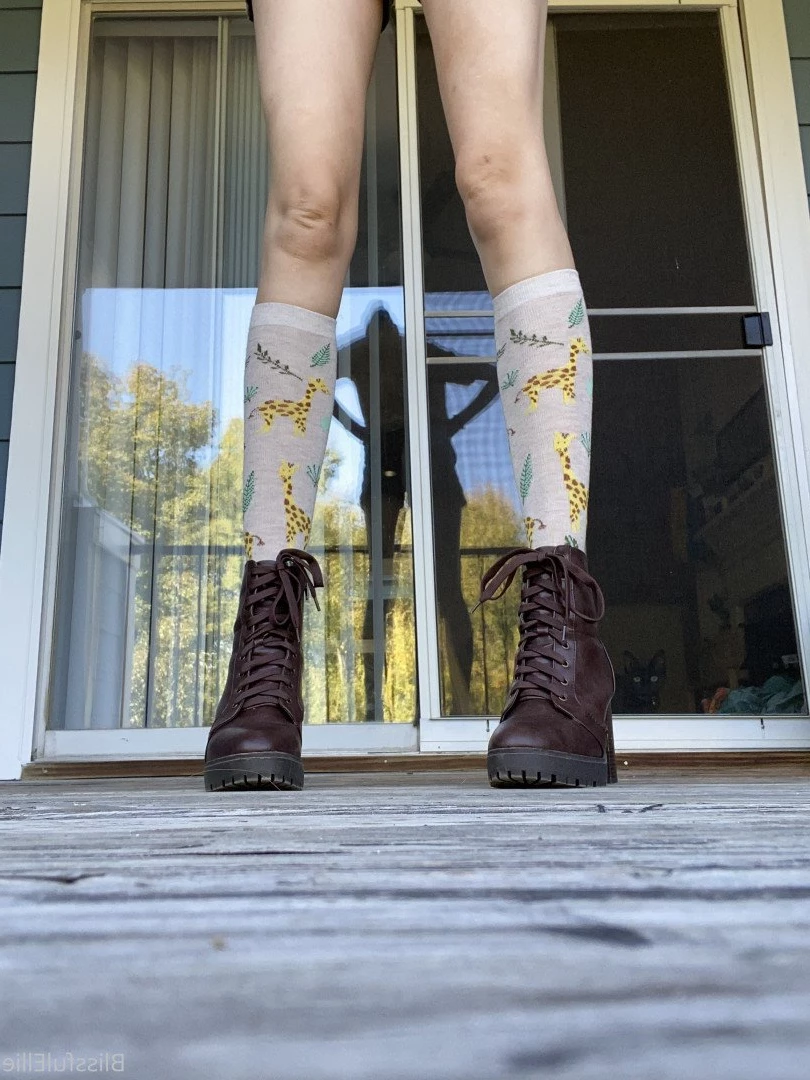 Ellie Burns 💕 [ blissfulellie ] Onlyfans leaked photo 3697094 on Hotleaks.tv