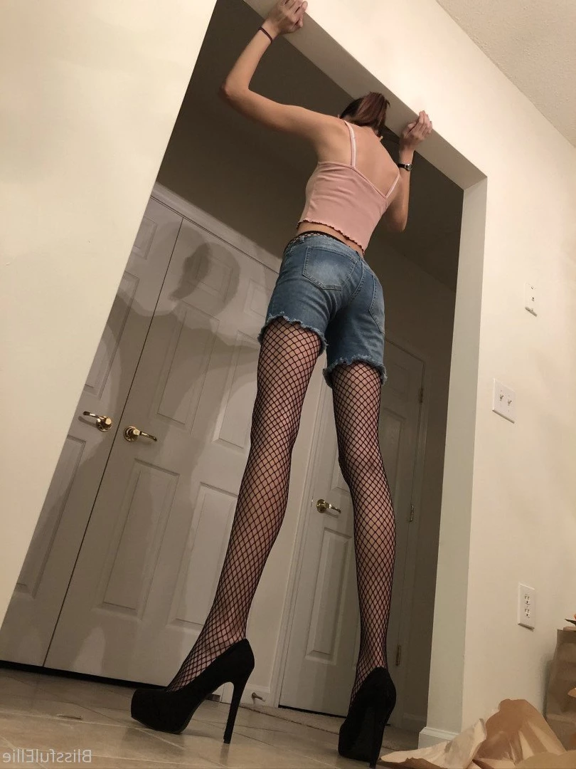Ellie Burns 💕 [ blissfulellie ] Onlyfans leaked photo 3714076 on Hotleaks.tv