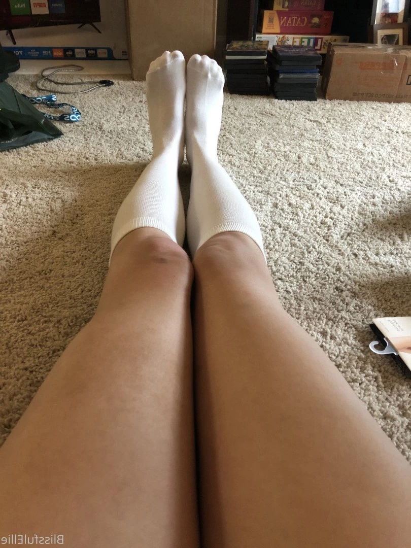 Ellie Burns 💕 [ blissfulellie ] Onlyfans leaked photo 3896245 on Hotleaks.tv