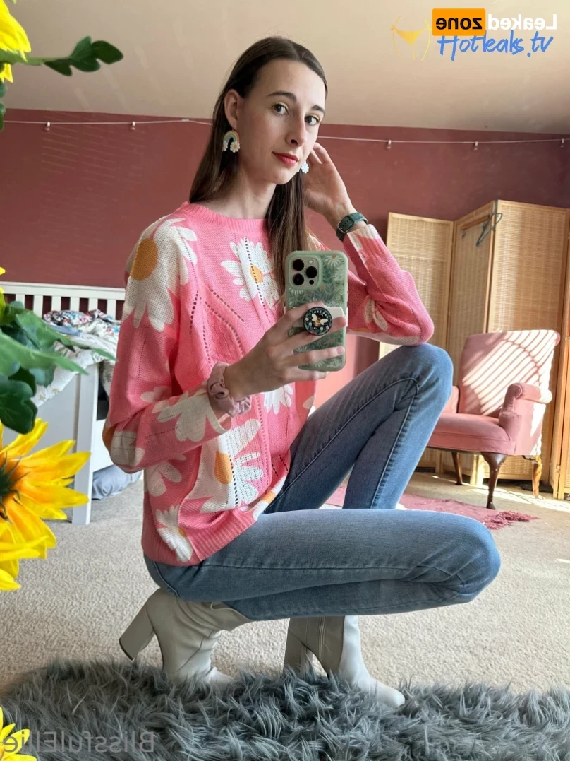 Ellie Burns 💕 [ blissfulellie ] Onlyfans leaked photo 15636555 on Hotleaks.tv