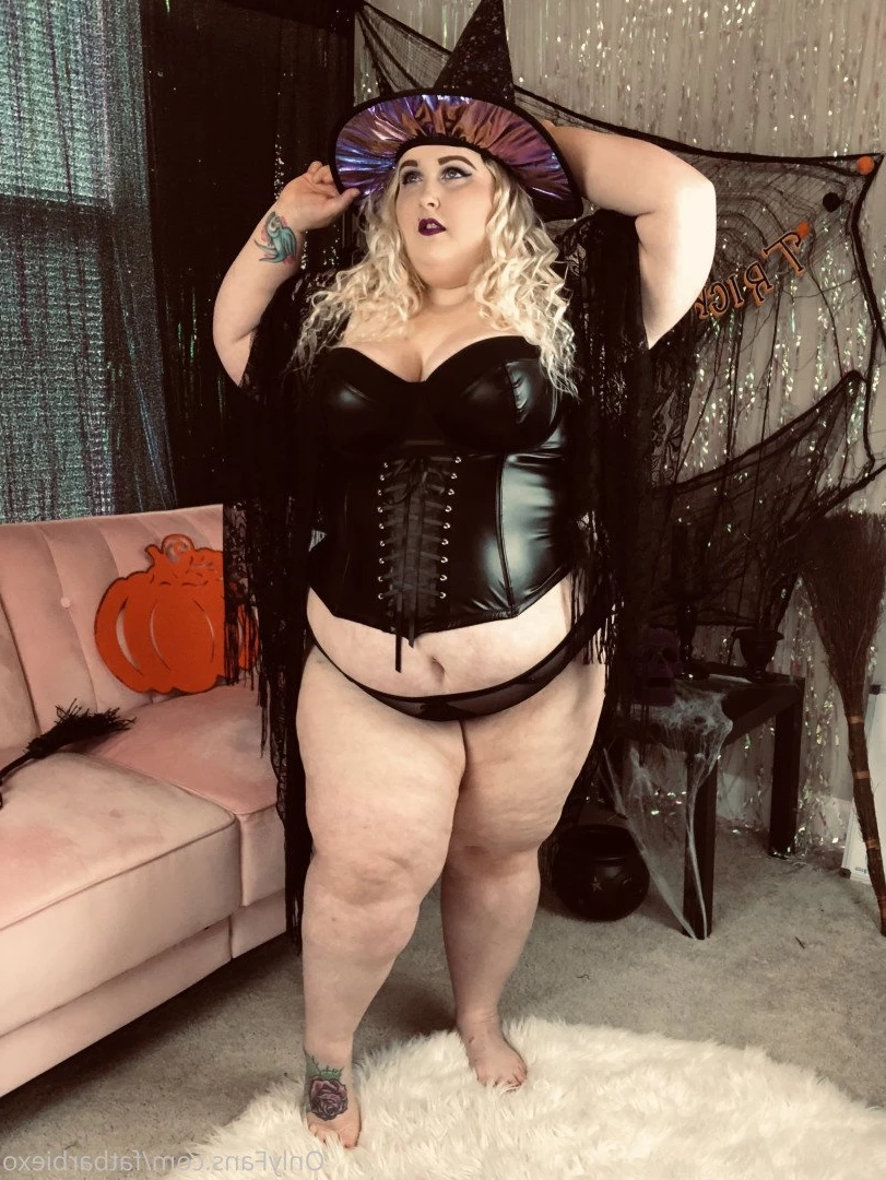 Ivy Got Fat 🐷 [ ivymars_feedee ] Onlyfans leaked photo 4088864 on Hotleaks.tv