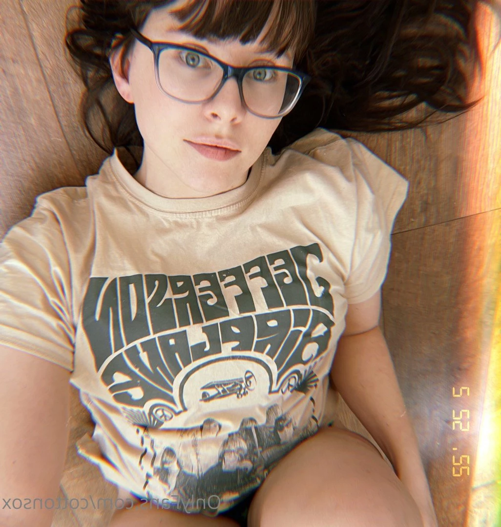Alice CottonSox [ cottonsox ] Onlyfans leaked photo 2243972 on Hotleaks.tv