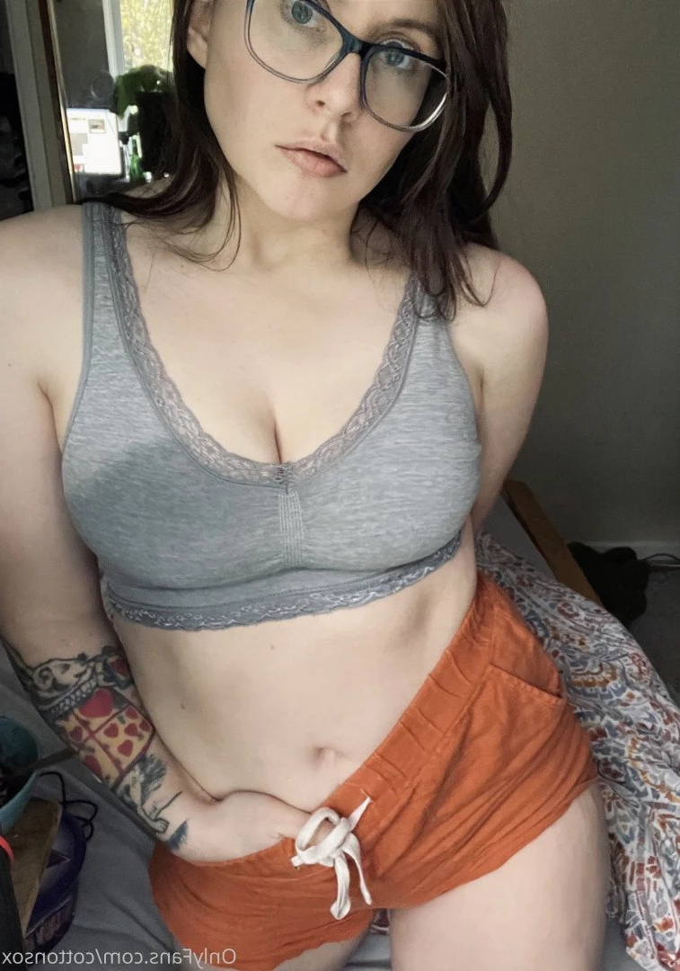 Alice CottonSox [ cottonsox ] Onlyfans leaked photo 2245391 on Hotleaks.tv