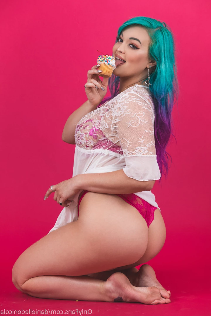 Danielle DeNicola [ danielledenicola ] Onlyfans leaked photo 6101151 on Hotleaks.tv