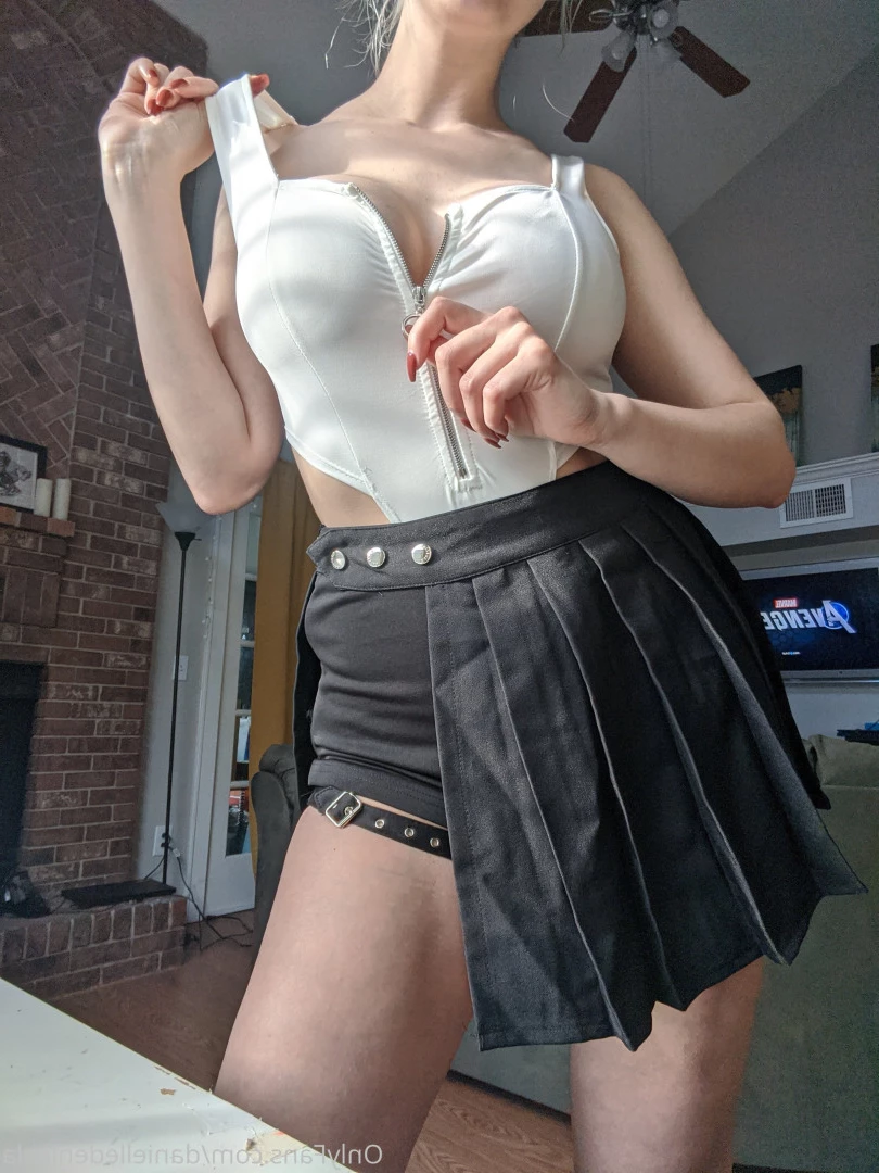 Danielle DeNicola [ danielledenicola ] Onlyfans leaked photo 6101953 on Hotleaks.tv