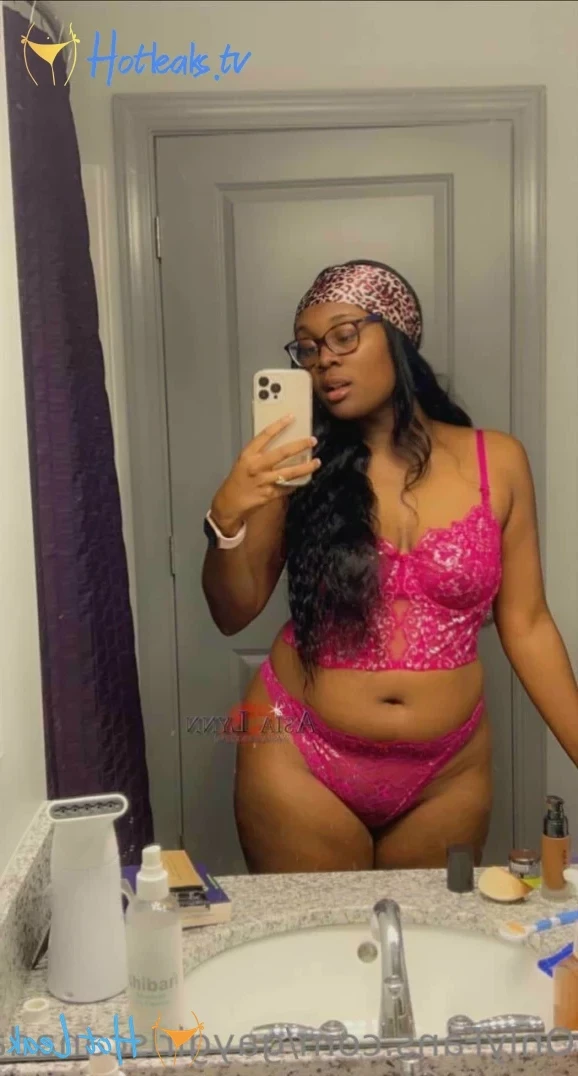 🍕𝒔𝒄𝒂𝒓𝒍𝒆𝒕 ♡ 𝑹𝒐𝒐𝒎𝒎𝒂𝒕𝒆𝒔 ♡ [ gaygirlscanada ] Onlyfans leaked photo 12855441 on Hotleaks.tv