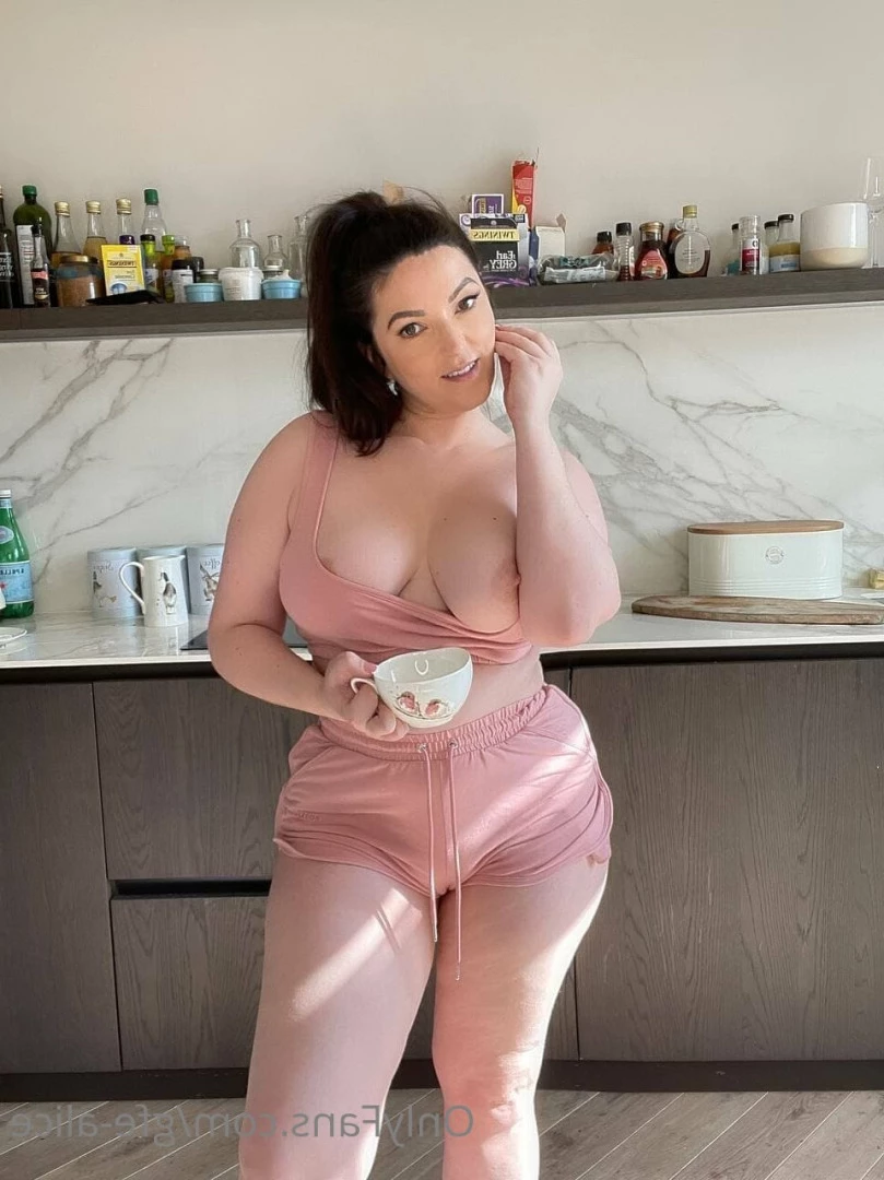 ALICE 🦋 [ gfe-alice ] Onlyfans leaked photo 5921675 on Hotleaks.tv