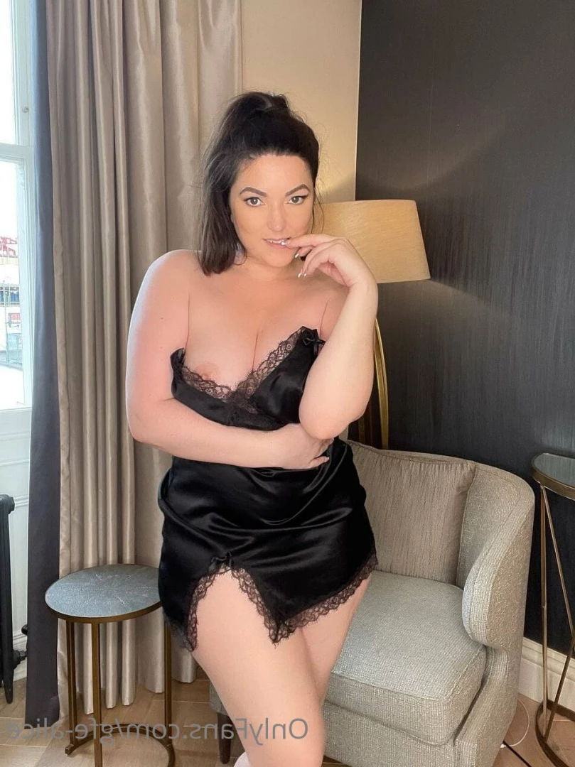 ALICE 🦋 [ gfe-alice ] Onlyfans leaked photo 5926409 on Hotleaks.tv