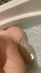 Goddess Farts FREE [ goddessfartsfree ] Onlyfans leaked video 10661038 on Hotleaks.tv