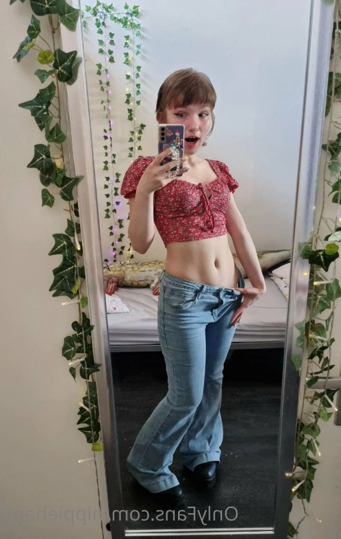 Happy [ hippiehapp ] Onlyfans leaked photo 2235639 on Hotleaks.tv