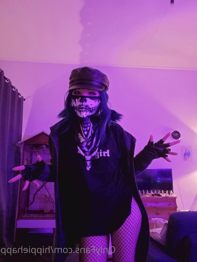 Happy [ hippiehapp ] Onlyfans leaked photo 3720560 on Hotleaks.tv