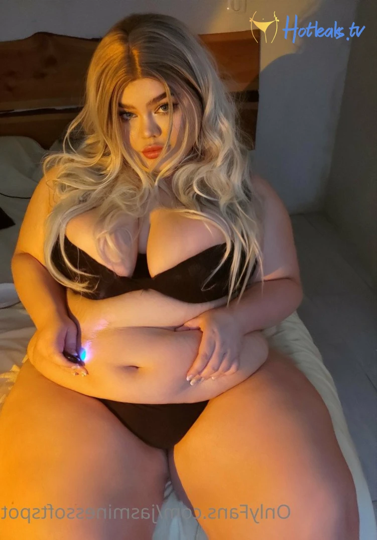 Jasmine. Your new muse. [ jasminessoftspot ] Onlyfans leaked photo 2235351 on Hotleaks.tv