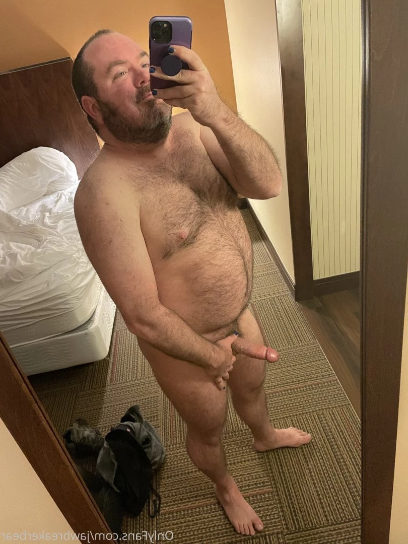 JB, the Jawbreaker Bear [ jawbreakerbear ] Onlyfans leaked photo 2235318 on Hotleaks.tv