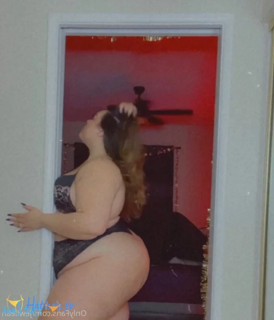 jewlieah Onlyfans leaked photo 11501036 on Hotleaks.tv