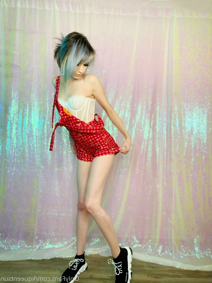 Emily Something [ kqueentsun ] Onlyfans leaked photo 6057399 on Hotleaks.tv