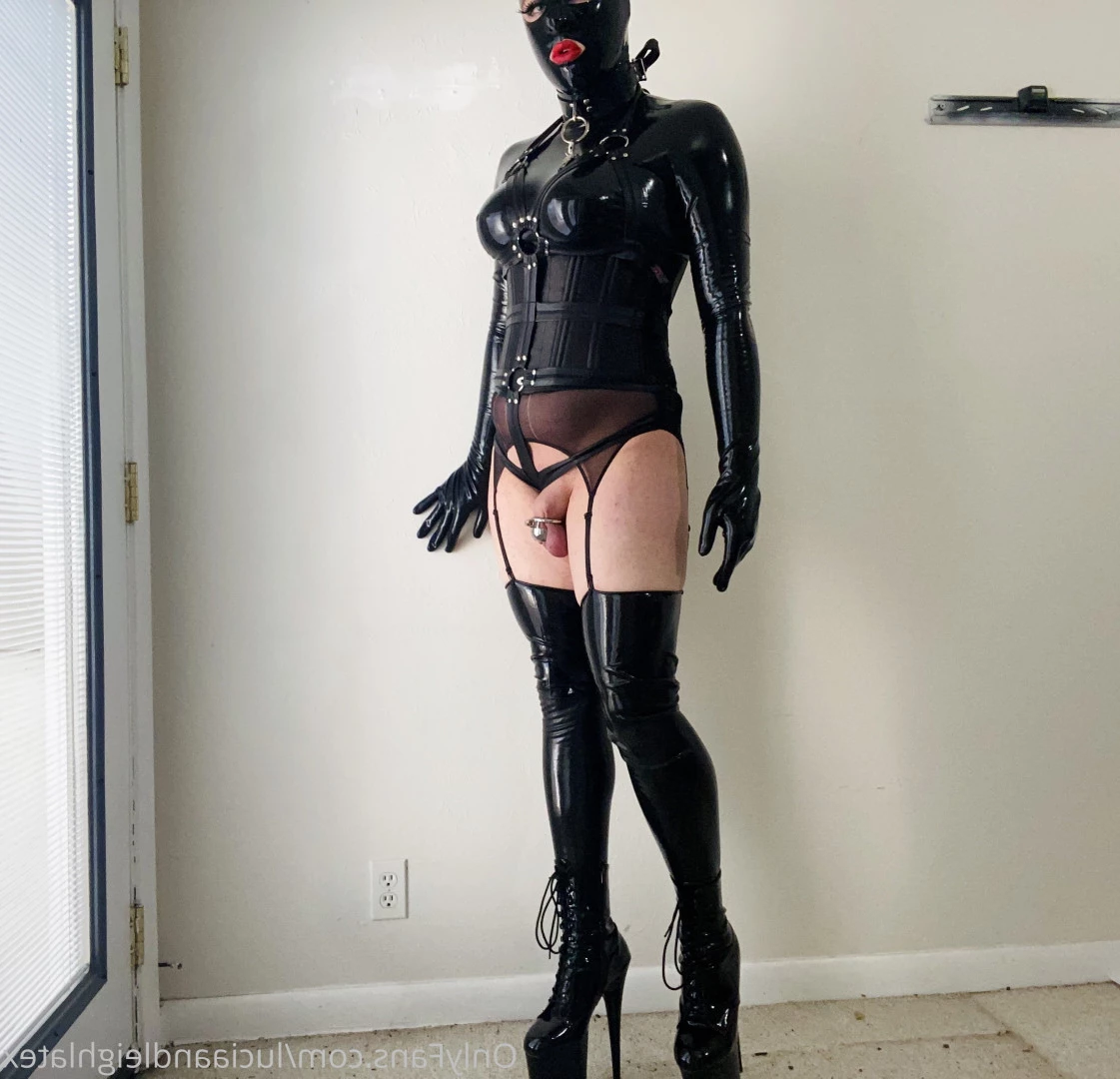 Lucia [ luciaandleighlatex ] Onlyfans leaked photo 9596539 on Hotleaks.tv