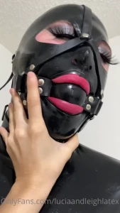 10660902