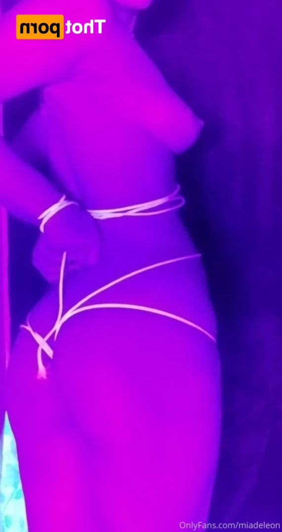 Mia Deleon XO [ miadeleonxo ] Onlyfans leaked photo 15218742 on Hotleaks.tv
