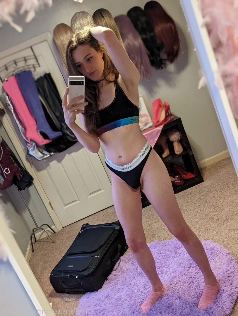 Michelle Alter [ michellealter ] Onlyfans leaked photo 2222057 on Hotleaks.tv