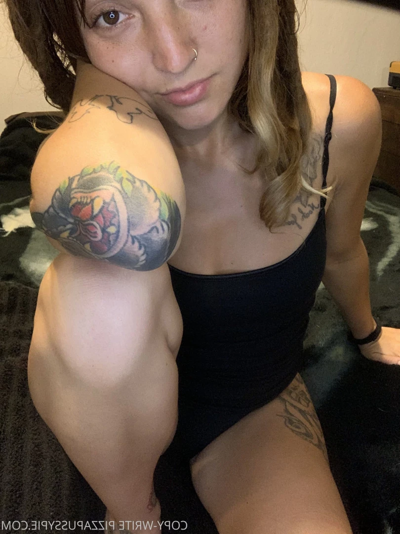 🍕BIG TIT BRACEFACE🍕 [ pizzapussypie ] Onlyfans leaked photo 6249814 on Hotleaks.tv