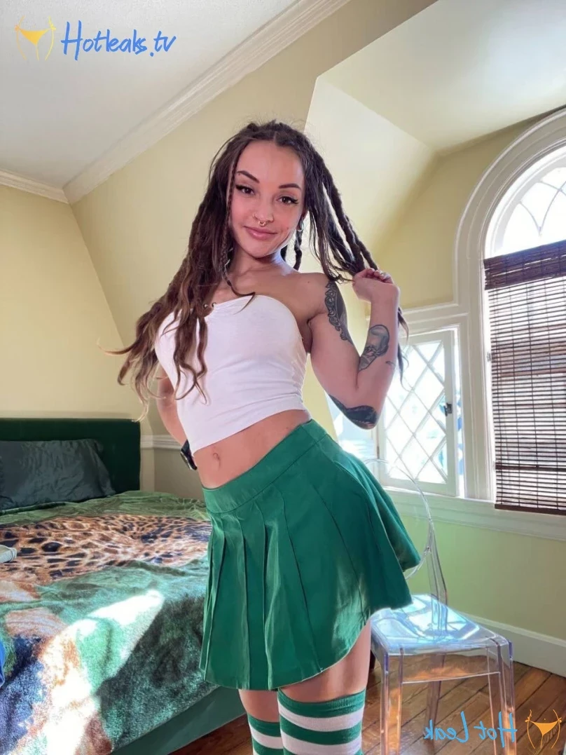🍕BIG TIT BRACEFACE🍕 [ pizzapussypie ] Onlyfans leaked photo 13236036 on Hotleaks.tv