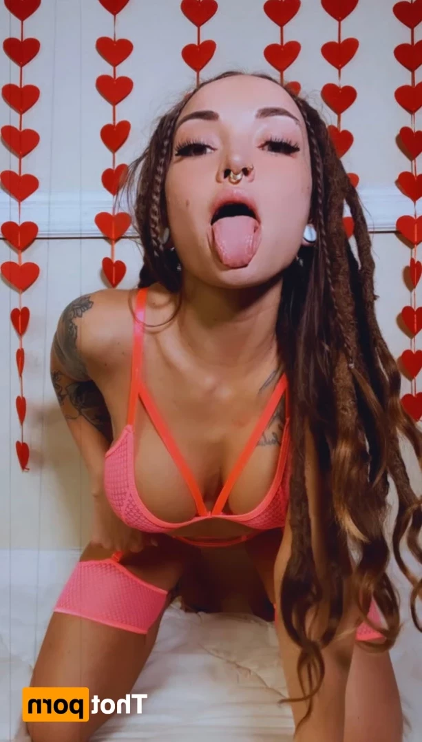 🍕BIG TIT BRACEFACE🍕 [ pizzapussypie ] Onlyfans leaked photo 15414791 on Hotleaks.tv
