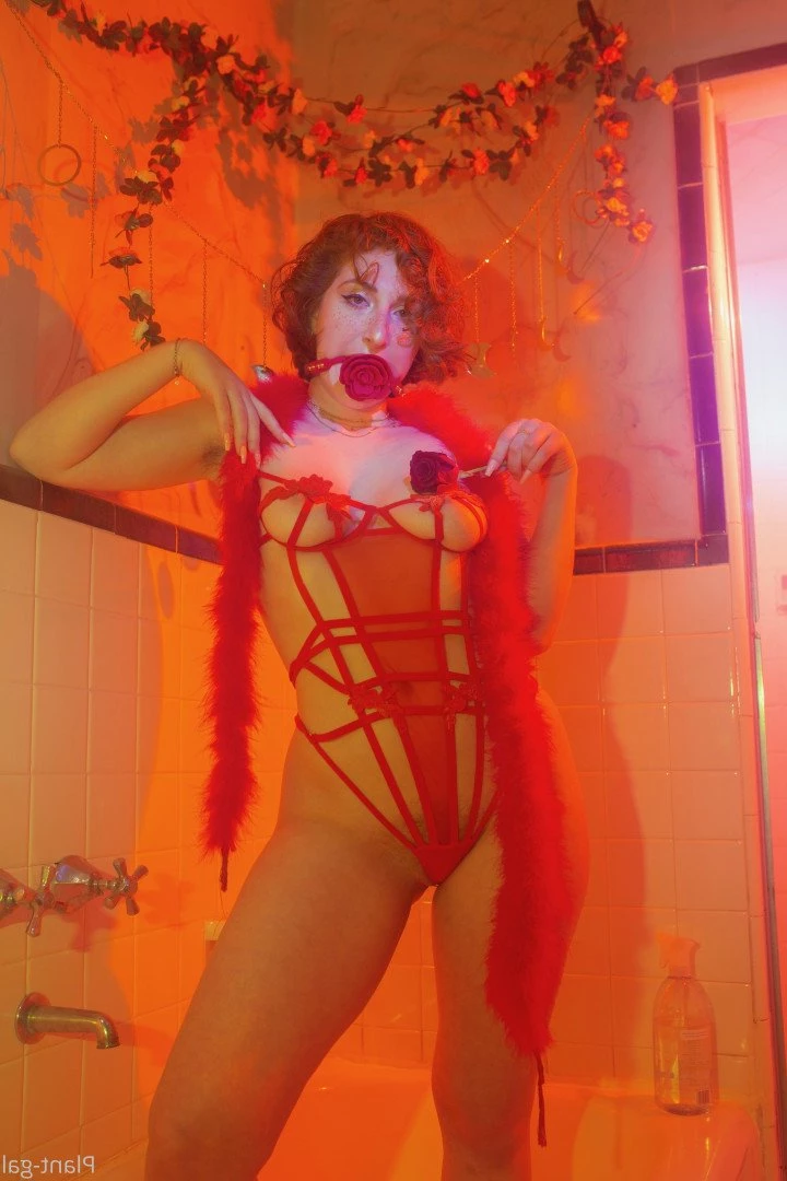 Ivy 🌿😈 [ plantgal ] Onlyfans leaked photo 3866311 on Hotleaks.tv