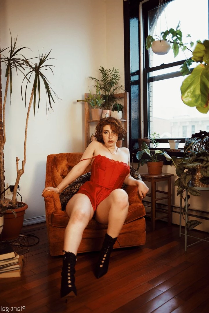 Ivy 🌿😈 [ plantgal ] Onlyfans leaked photo 3893959 on Hotleaks.tv