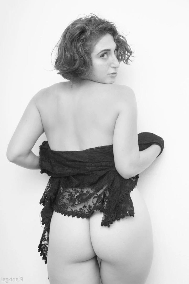 Ivy 🌿😈 [ plantgal ] Onlyfans leaked photo 3909930 on Hotleaks.tv