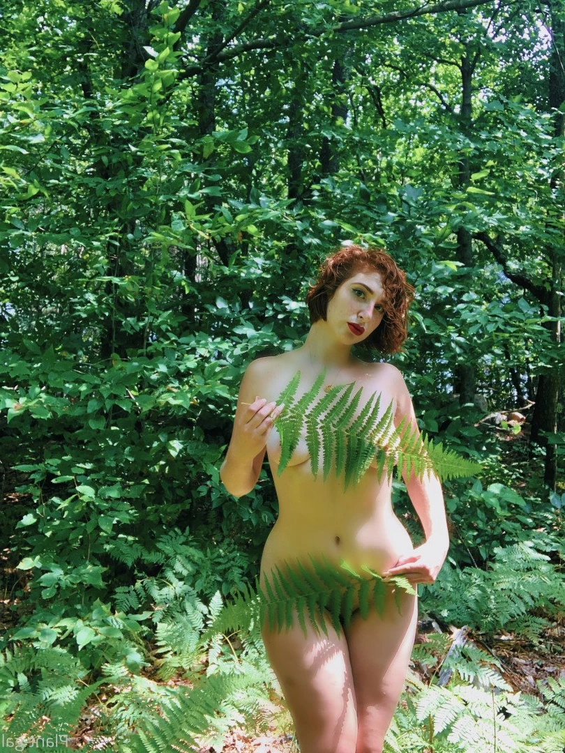 Ivy 🌿😈 [ plantgal ] Onlyfans leaked photo 3940351 on Hotleaks.tv