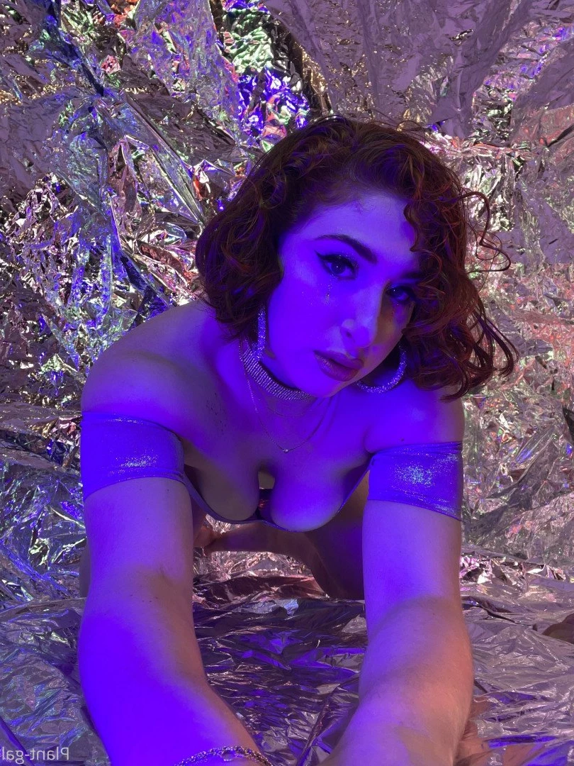 Ivy 🌿😈 [ plantgal ] Onlyfans leaked photo 4004540 on Hotleaks.tv