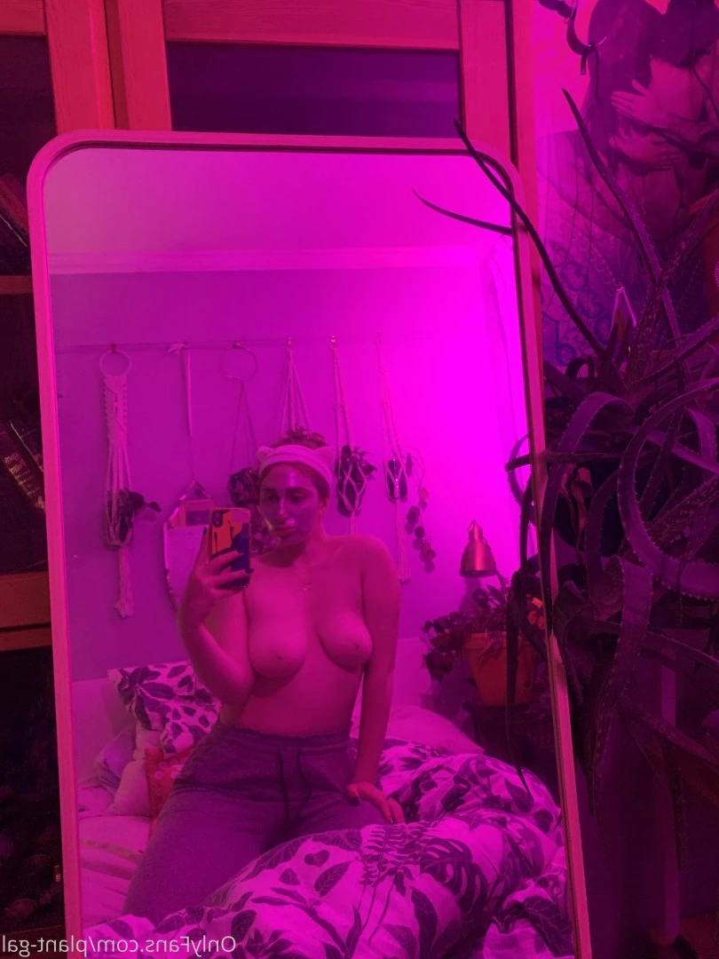 Ivy 🌿😈 [ plantgal ] Onlyfans leaked photo 4037792 on Hotleaks.tv