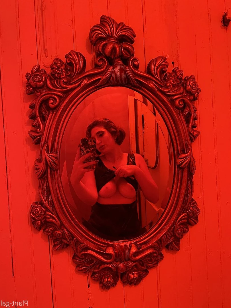 Ivy 🌿😈 [ plantgal ] Onlyfans leaked photo 4042653 on Hotleaks.tv