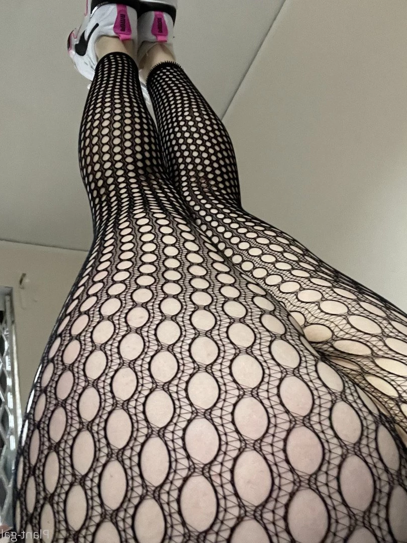 Ivy 🌿😈 [ plantgal ] Onlyfans leaked photo 4102277 on Hotleaks.tv