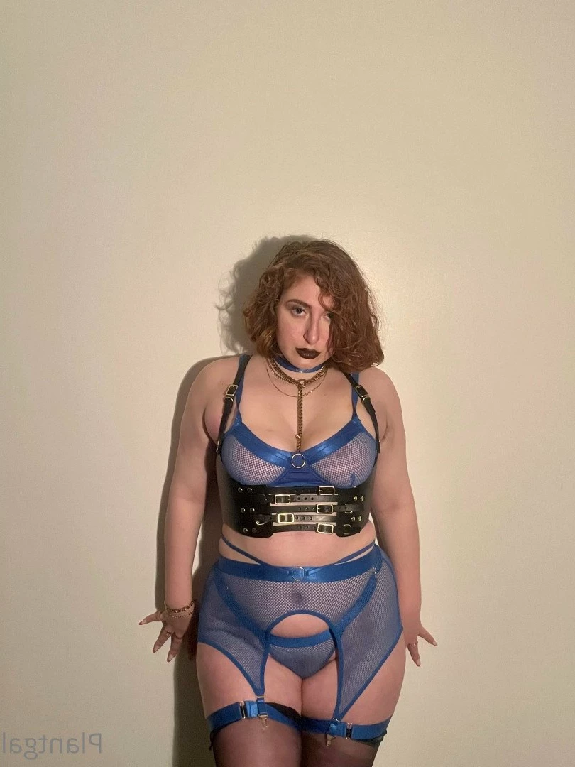 Ivy 🌿😈 [ plantgal ] Onlyfans leaked photo 4119430 on Hotleaks.tv