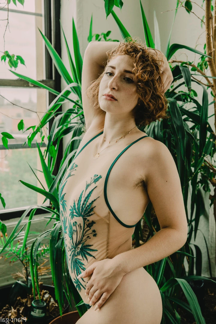 Ivy 🌿😈 [ plantgal ] Onlyfans leaked photo 6407025 on Hotleaks.tv
