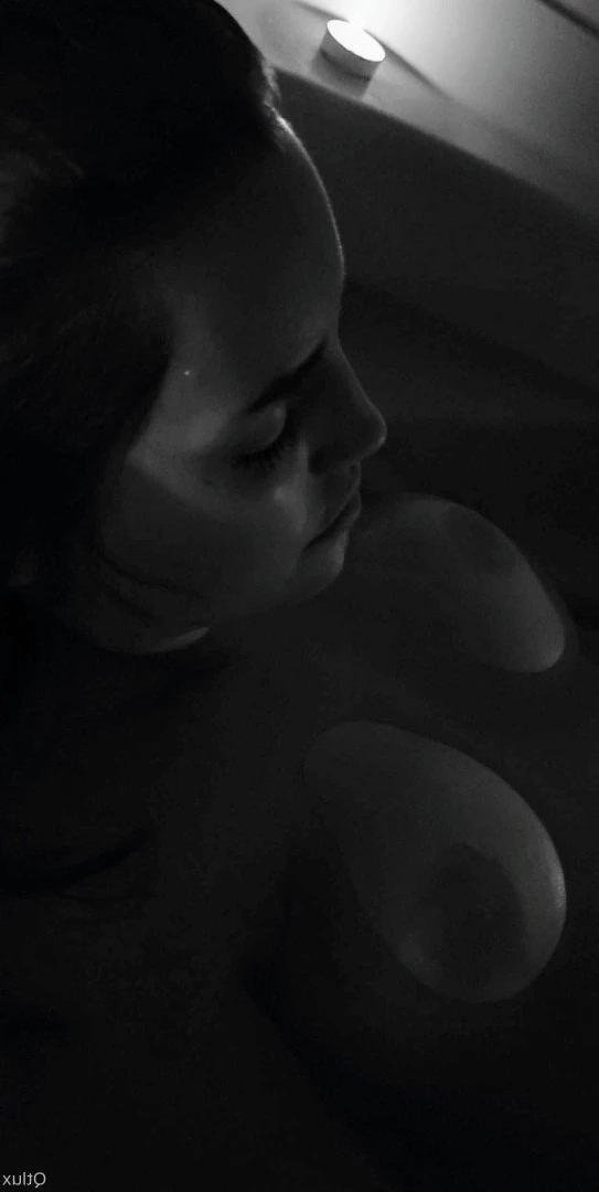 QT Lux [ qtlux ] Onlyfans leaked photo 2215025 on Hotleaks.tv