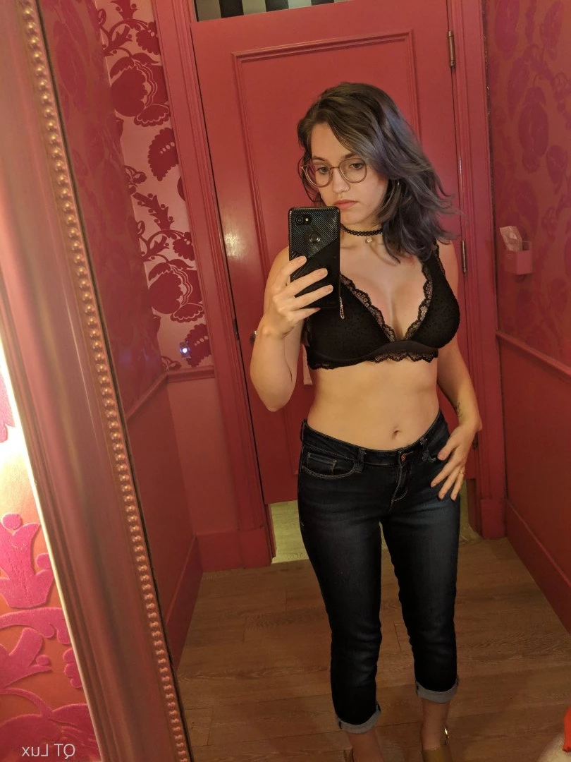 QT Lux [ qtlux ] Onlyfans leaked photo 2215063 on Hotleaks.tv