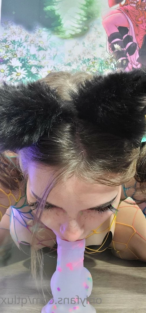 QT Lux [ qtlux ] Onlyfans leaked photo 2215725 on Hotleaks.tv