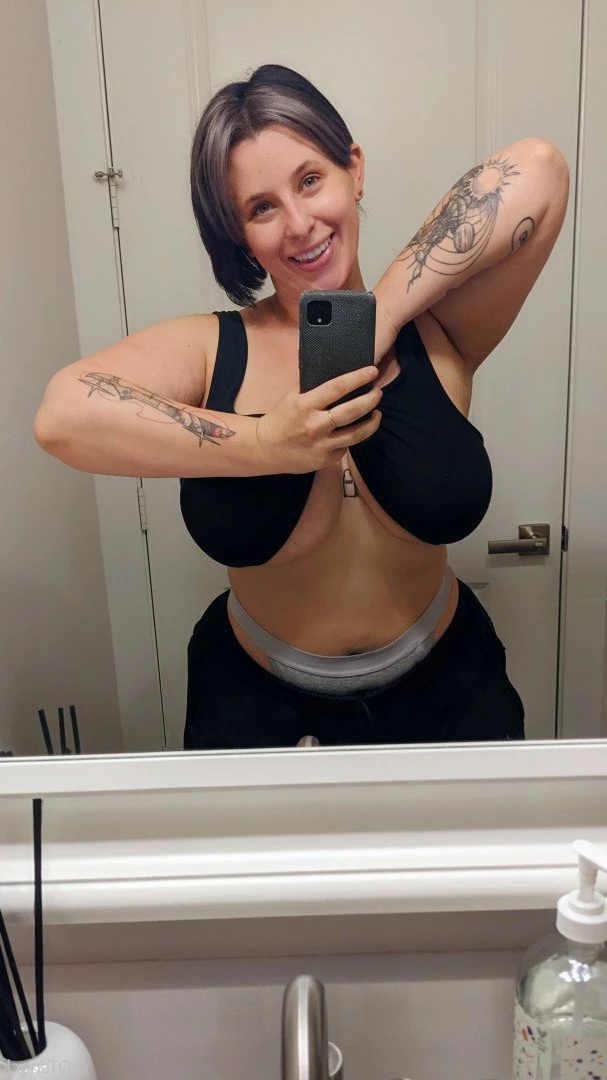 QTsnack [ qtsnacksquad ] Onlyfans leaked photo 3764166 on Hotleaks.tv