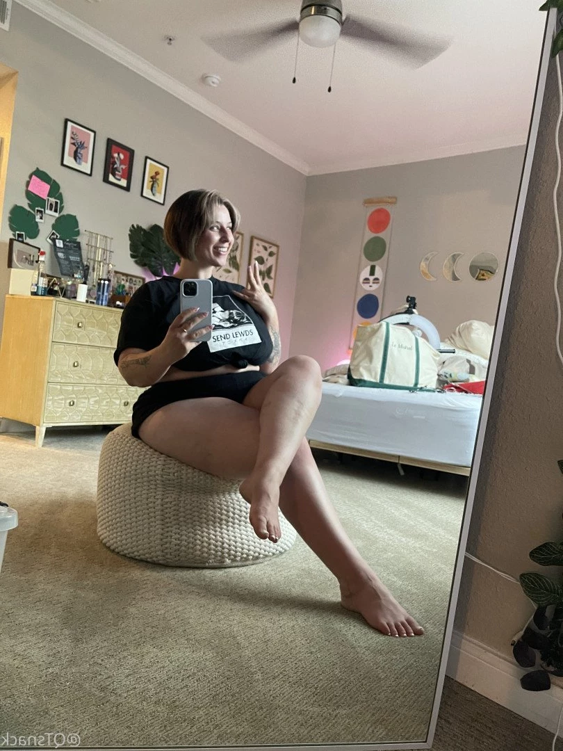 QTsnack [ qtsnacksquad ] Onlyfans leaked photo 3766401 on Hotleaks.tv