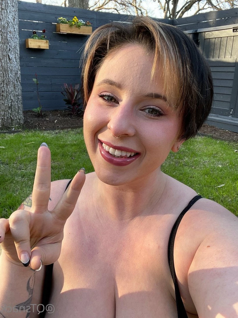 QTsnack [ qtsnacksquad ] Onlyfans leaked photo 3774742 on Hotleaks.tv