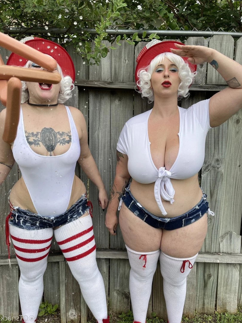 QTsnack [ qtsnacksquad ] Onlyfans leaked photo 3800816 on Hotleaks.tv
